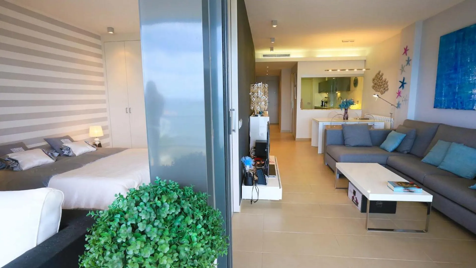 Apartment Tropicana Mar Litoral - Only Families Cambrils
