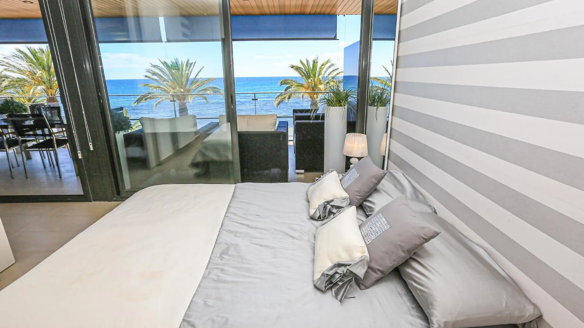 Tropicana Mar Litoral - Only Families Cambrils Apartment