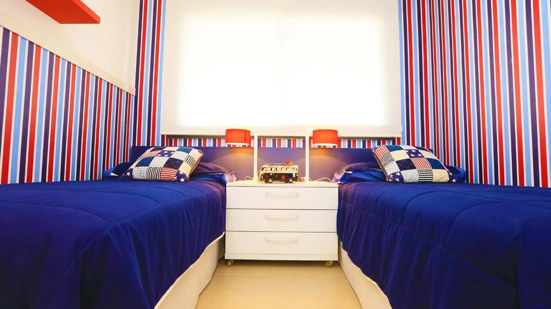 Apartment Tropicana Mar Litoral - Only Families Cambrils Spain
